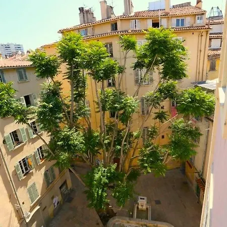 #2 # Place Charmante Apartment